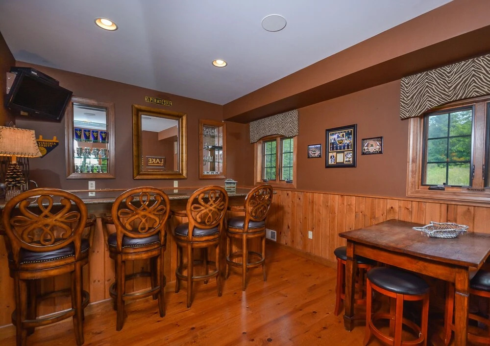 Mountainlair 5 Bedroom House