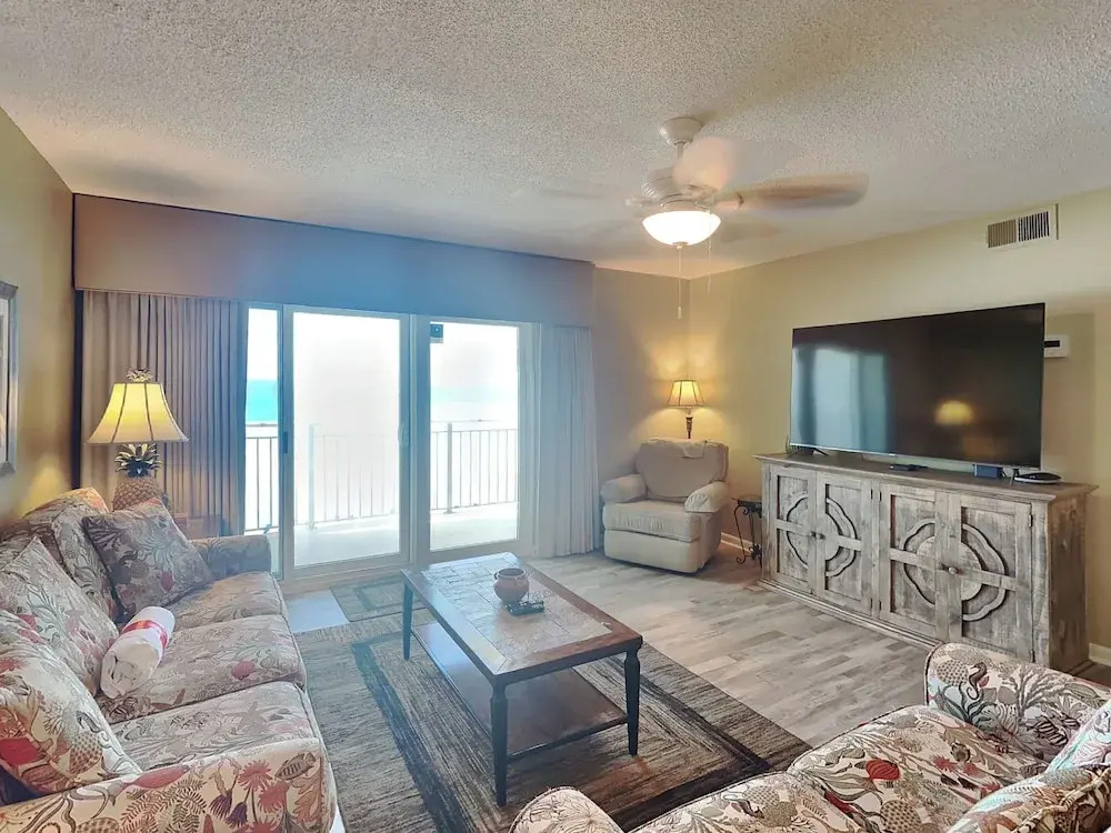 Emerald Isle #400 by Southern Vacation Rentals