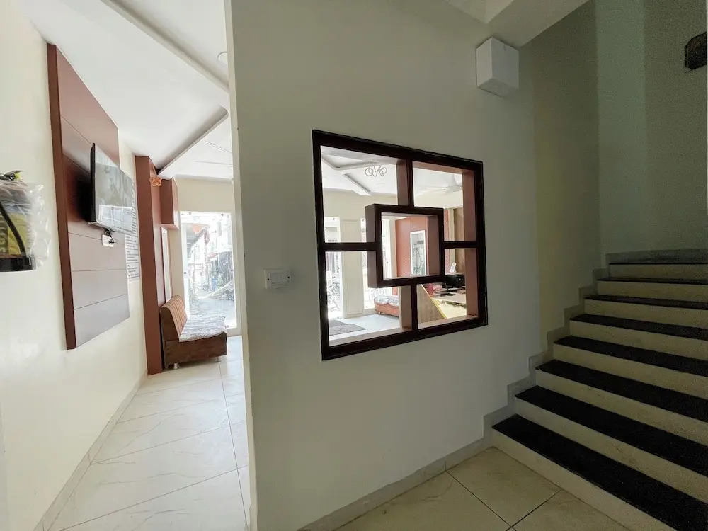Hotel Gupta Residency - near Temple