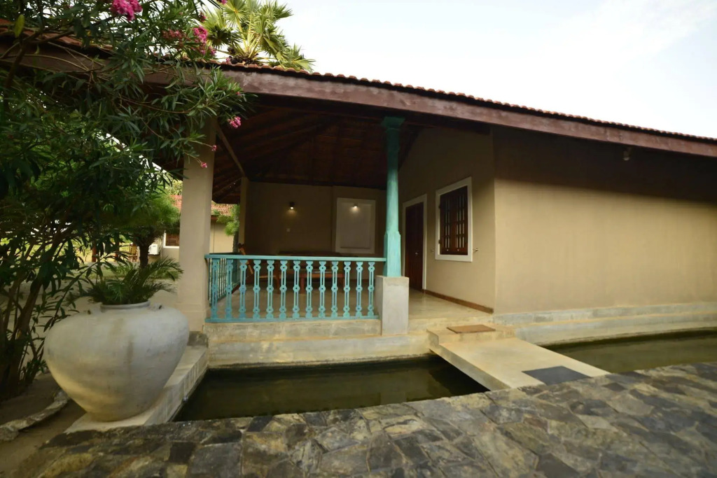 Divyaa Lagoon