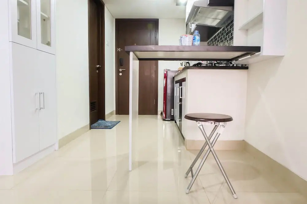 Suite Studio Room near Pancoran and MT Haryono
