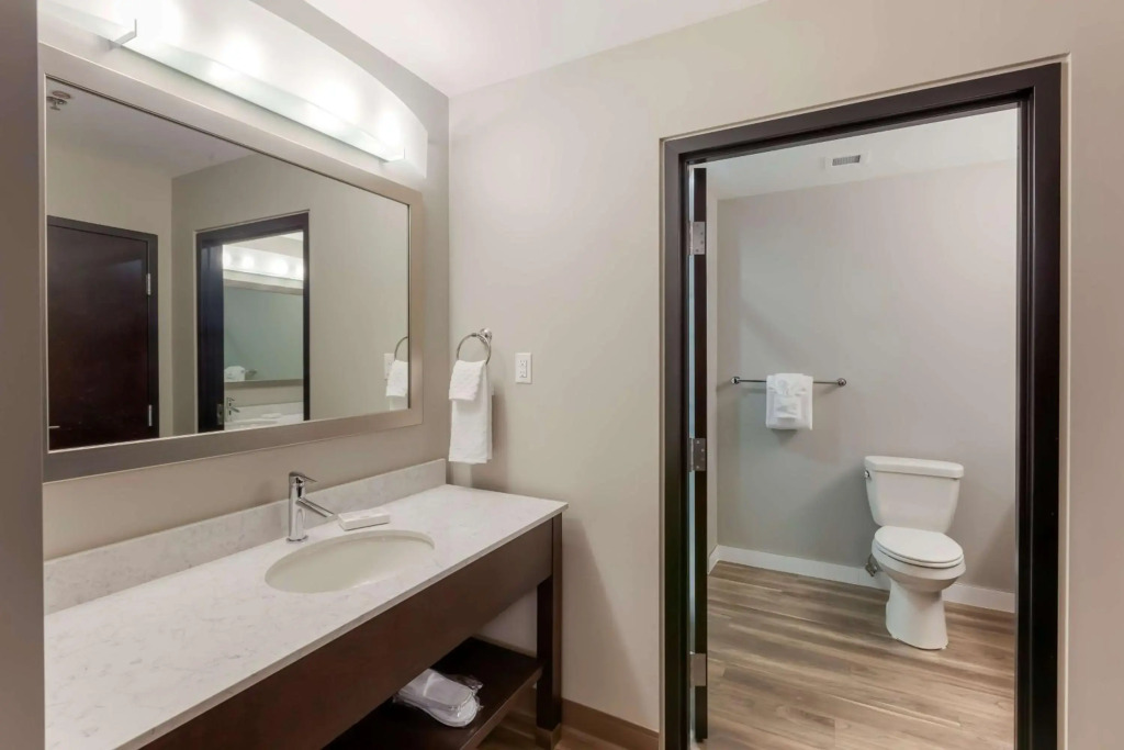 Best Western Premier Northwood Hotel