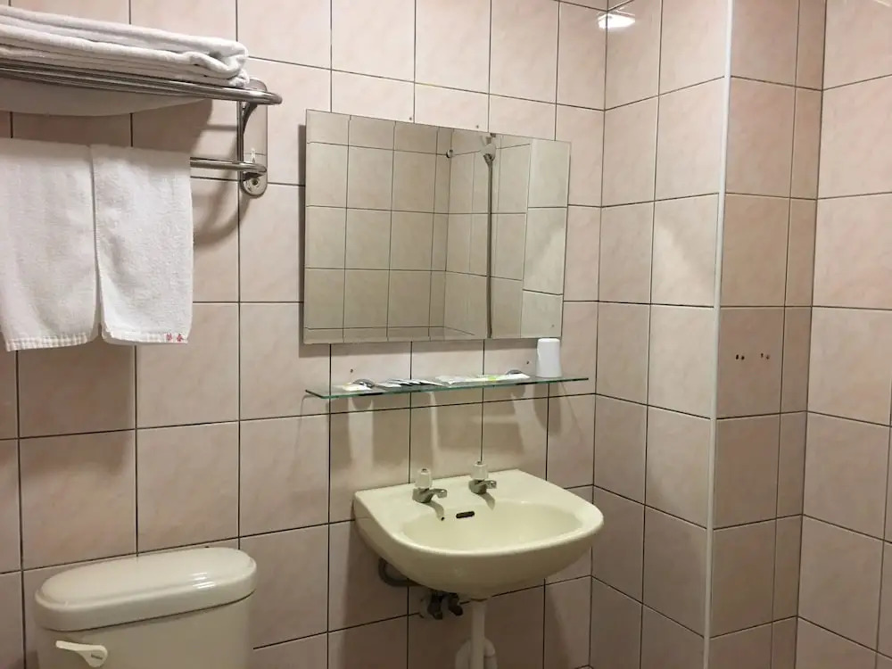 HUA CHUN LIN Hotel