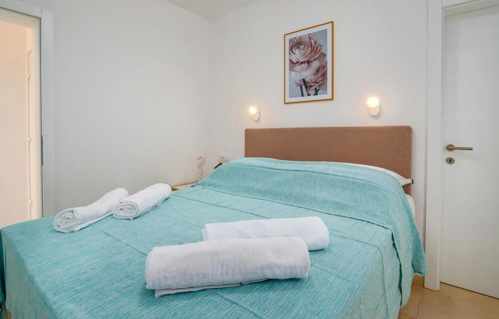 Awesome Apartment in Banjol With Wifi and 2 Bedrooms