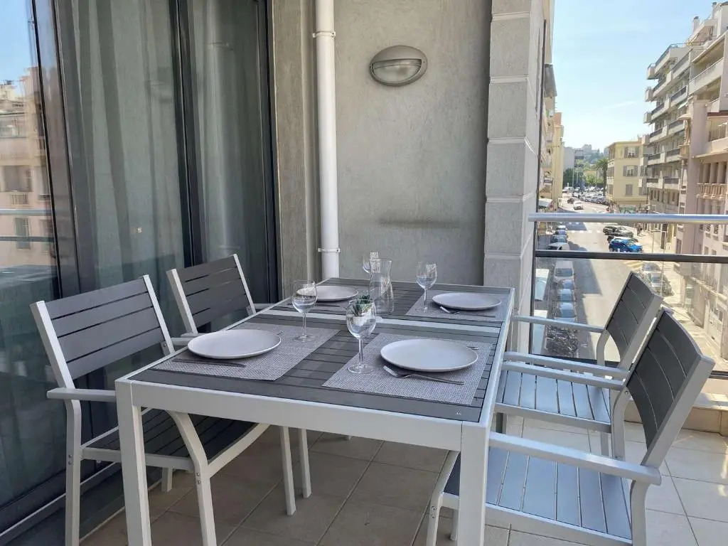 Appartement Antibes, 2 pièces, 4 personnes - FR-1-252-180