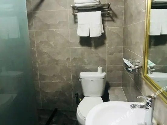Xilong Hotel (Beijing Wanfeng Road)