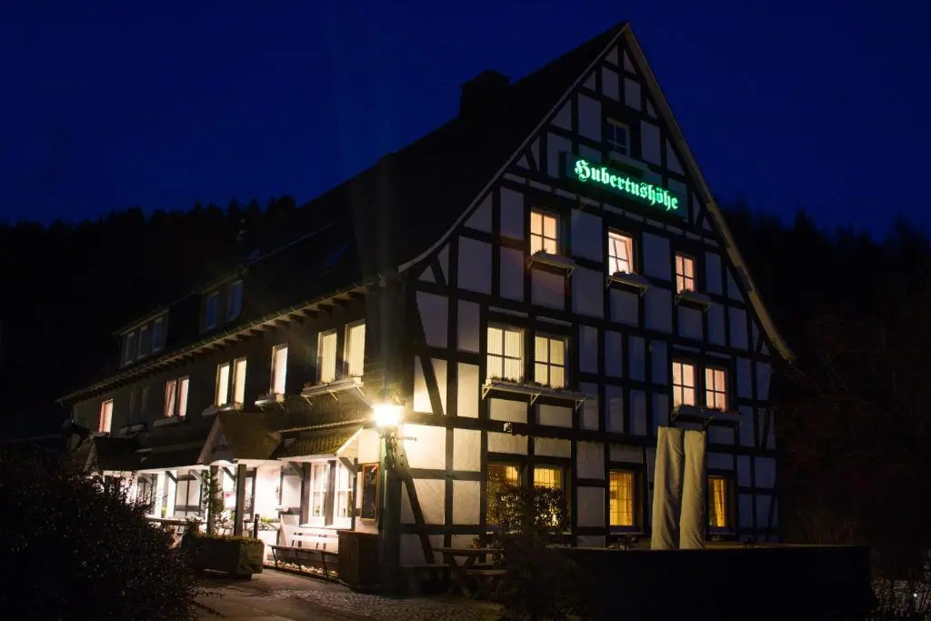 Hotel & Gasthof Hubertushöhe - Ihr Hotel für Urlaub mit Hund