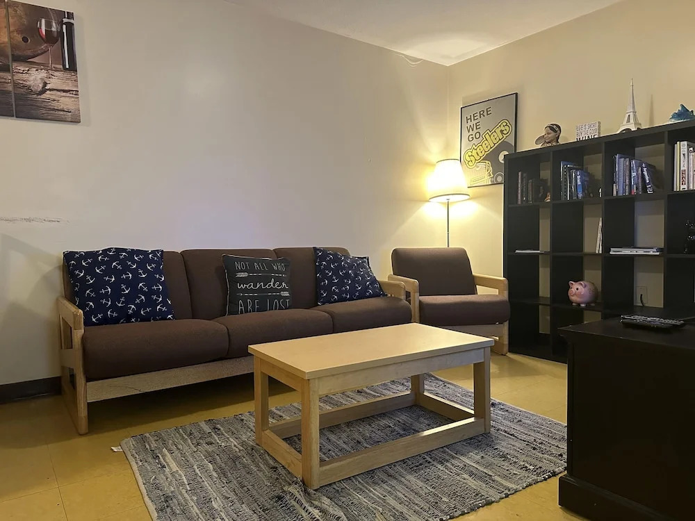 2bedroom 2bathroom Apt Downtown Walk Anywhere