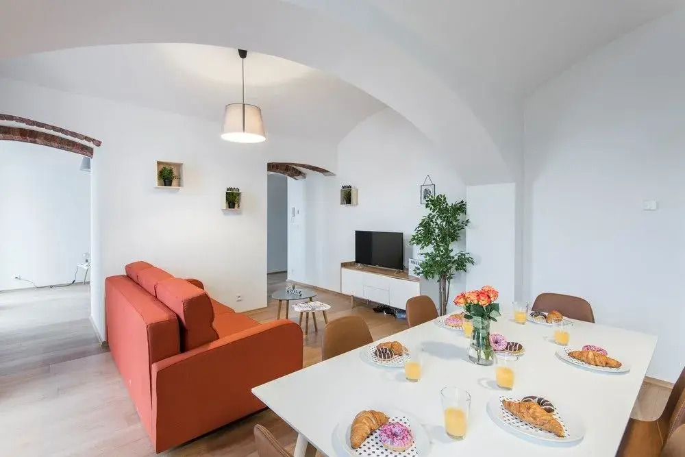 Budget Rehorova Apartments