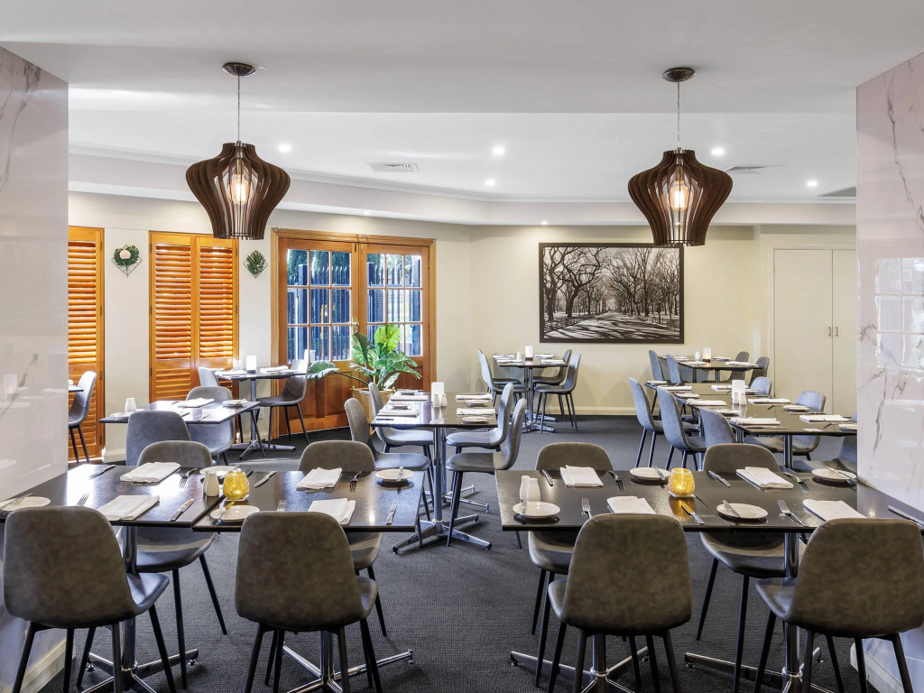 Quality Hotel Melbourne Airport