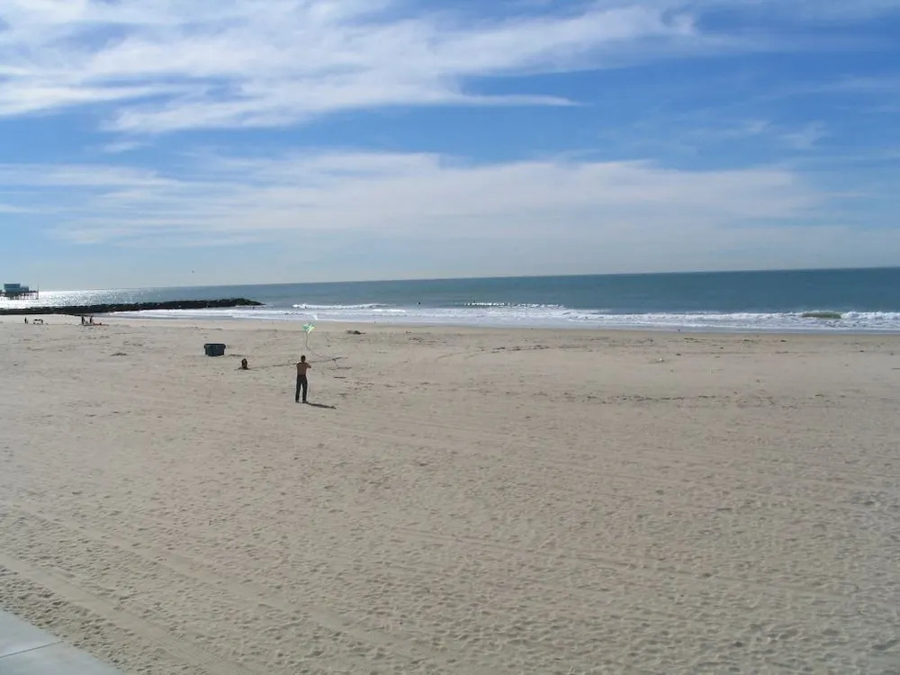 3112 W Ocean Front B Moob 4 Bedroom Duplex