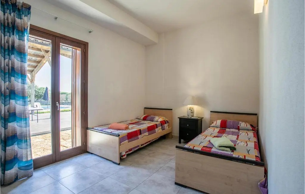 Stunning Home In Ragusa