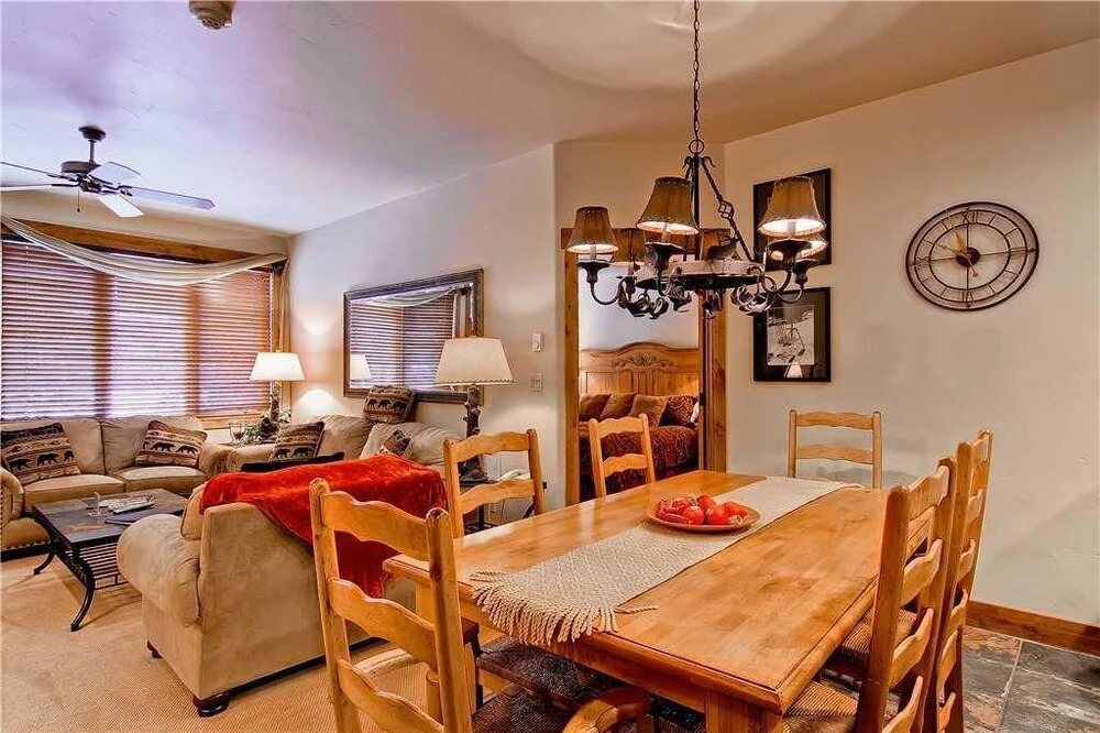 3102 Champagne Lodge, Trappeur's Crossing Apartment 2