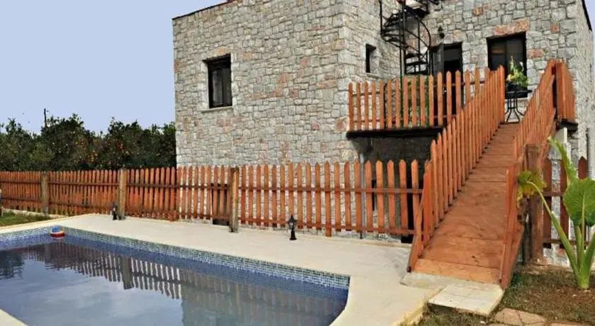 Villa Kamaraki