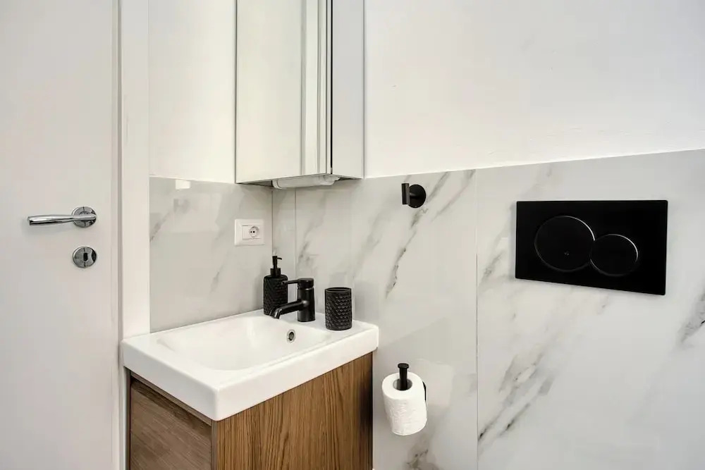Stylish Studios near Subway
