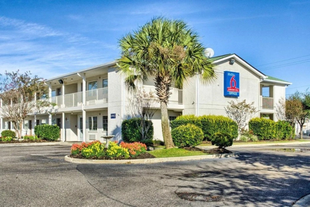 Studio 6 Extended Stay - Ocean Springs, MS
