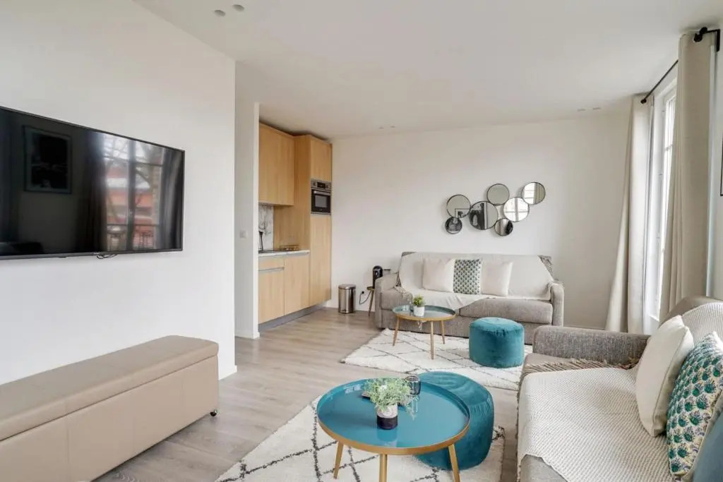 155-Suite Georges Marvelous 1 BDR APT New Paris