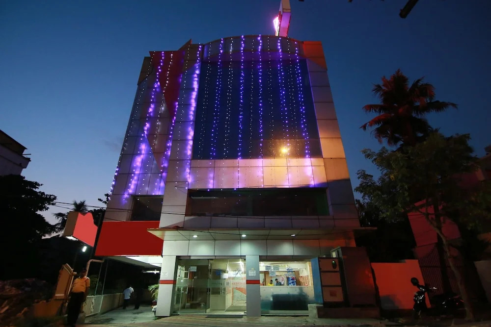 OYO 4824 Hotel Star