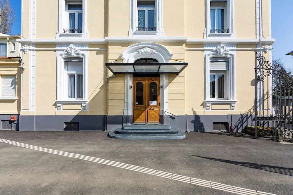 Berti Hotel - Mulhouse Centre Gare