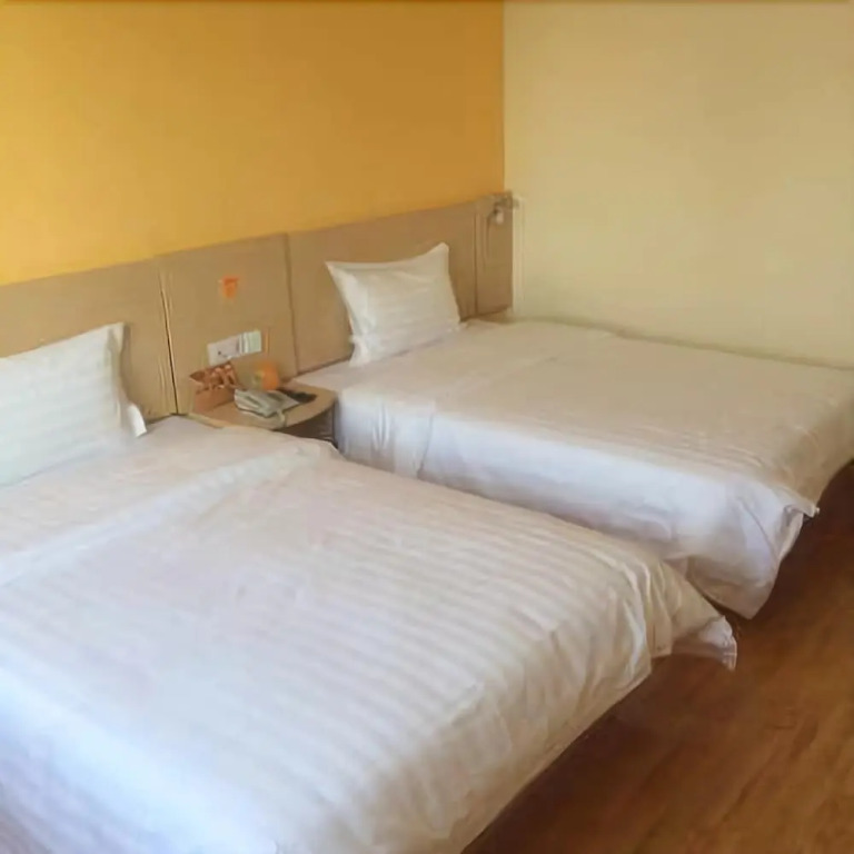 7 Days Inn