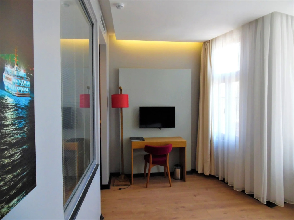 Vvr Hotel