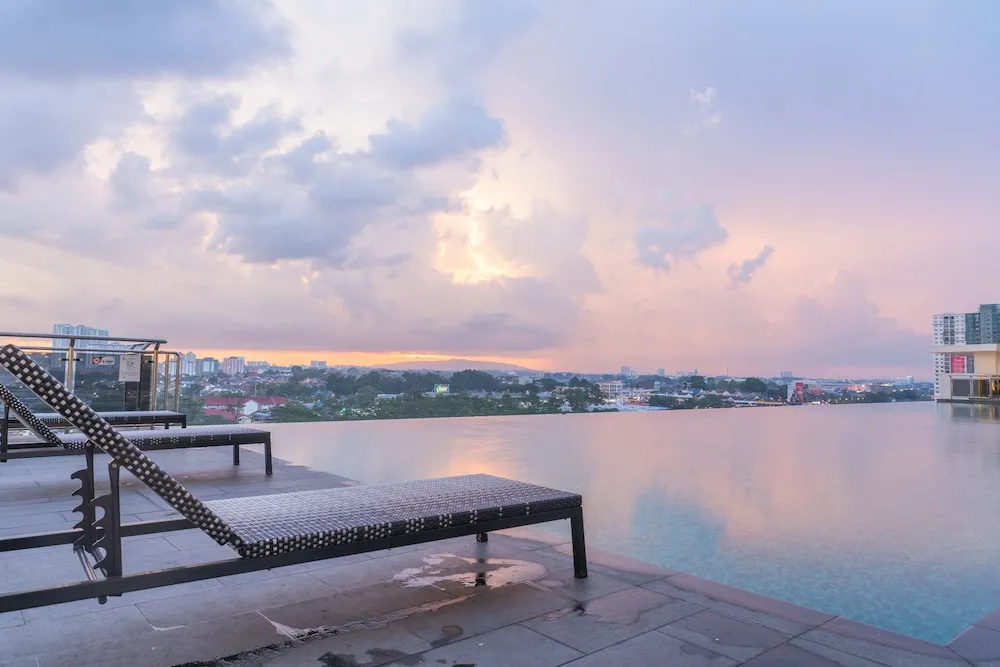 OYO Home 987 Premium 1BR 1 Tebrau Residences