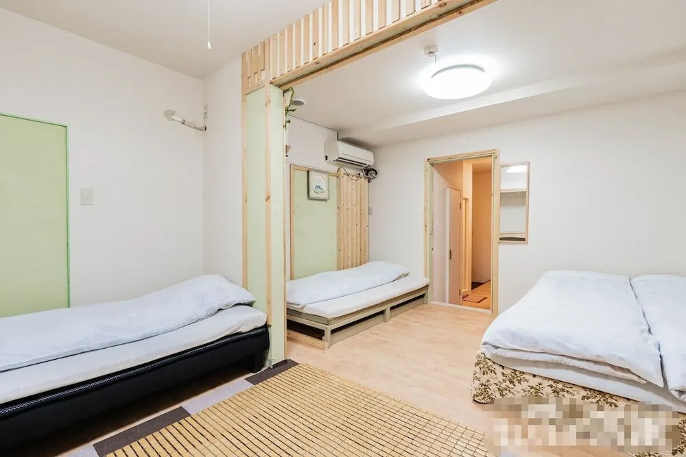 Maple House Namba Nippombashi