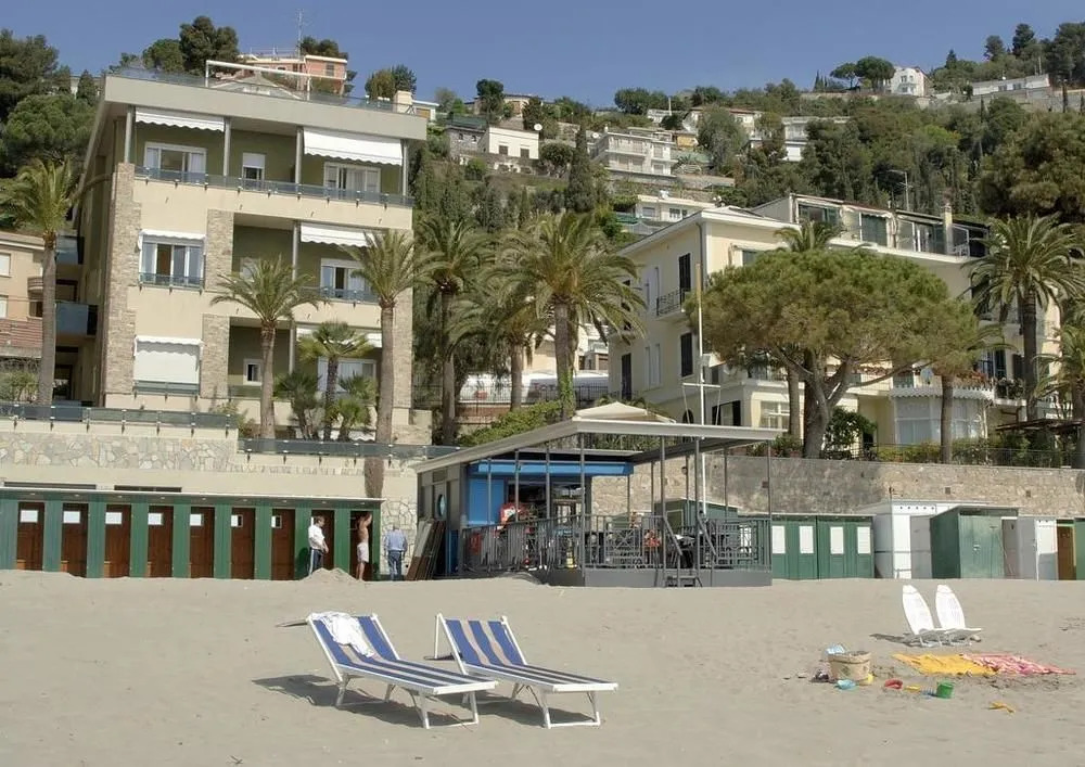 Residence Sole Mare Alaxi Hotels