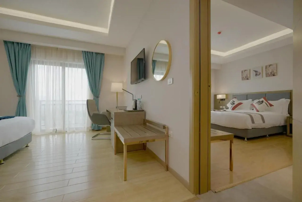 Stay Easy Plus Hotel