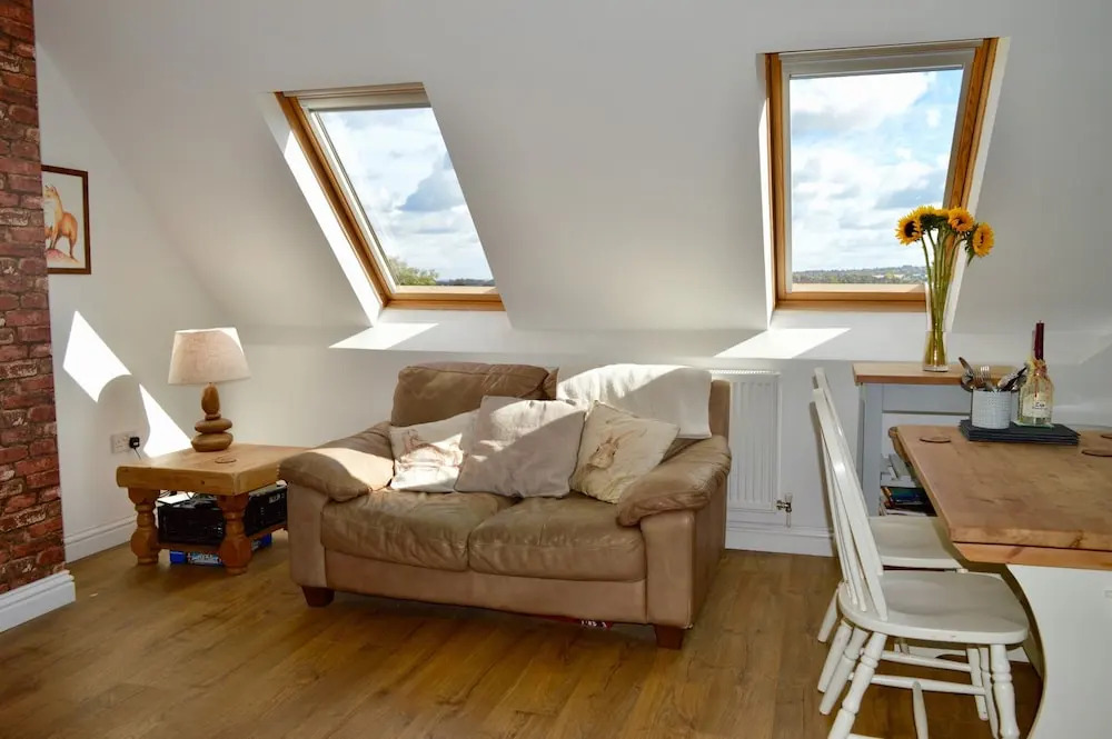 1 Bedroom Flat With Views of Bristol
