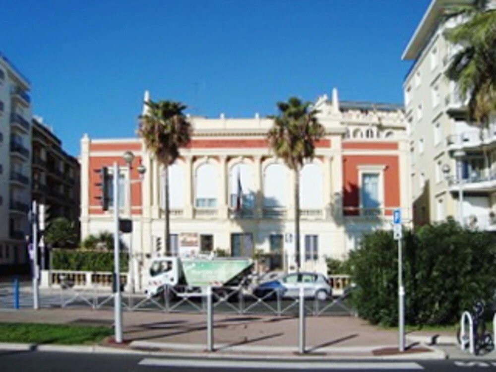 Sunny, 1-bedroom Studio Apartment in Nice With Wifi 200 Metres From th