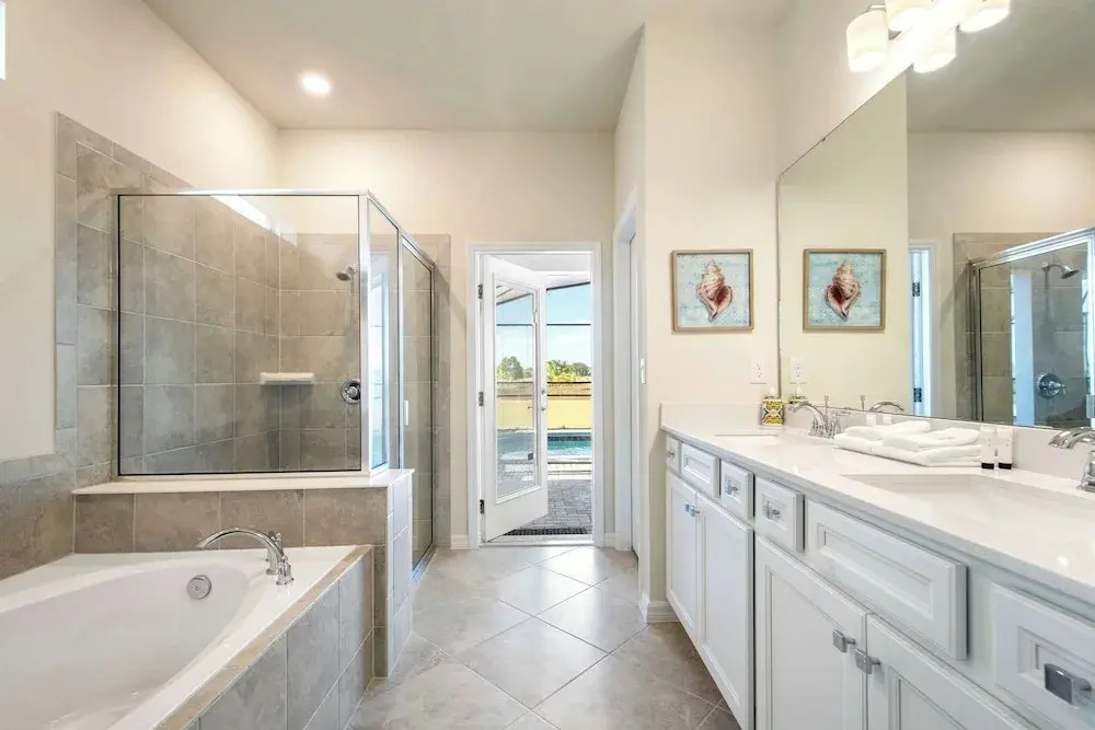 Bright & Spacious 7BR Pool Villa w/ Game Loft | New Windsor Cay Resort near Disney