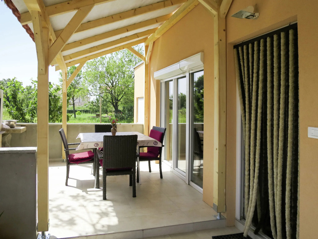 Holiday Home Ruza by Interhome