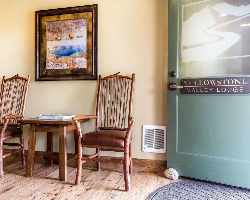 Yellowstone Valley Lodge, an Ascend Collection Hotel