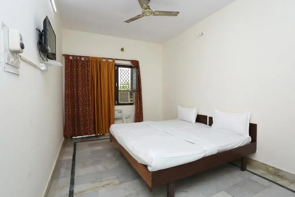Ashwani Lodge by OYO Rooms