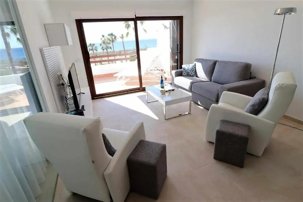 Azur apto lujo en 1a línea azotea piscina comun