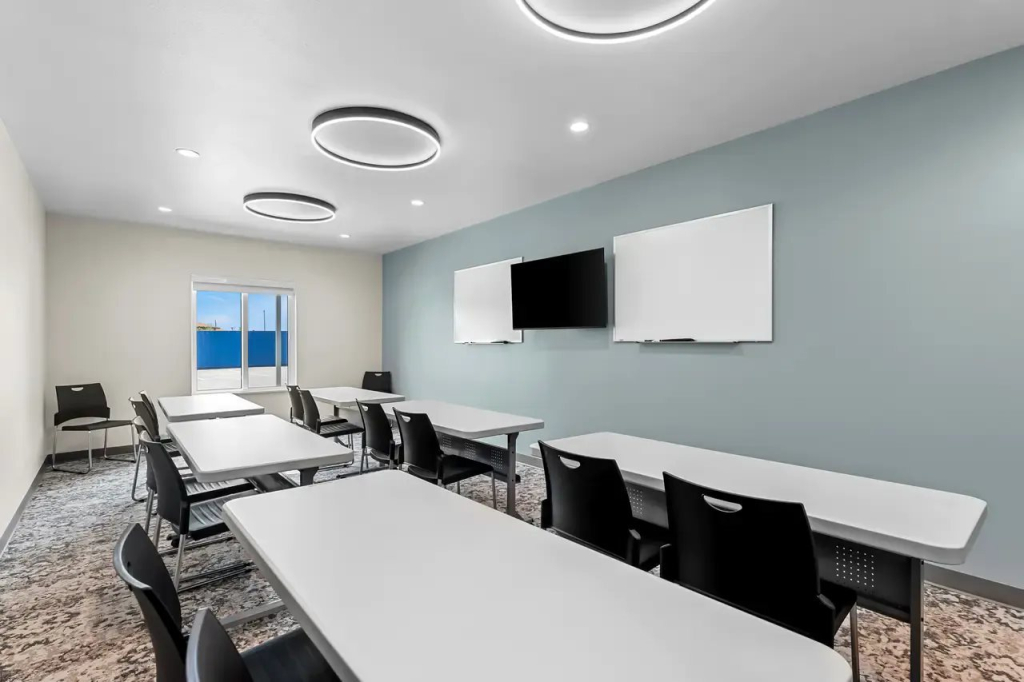 Everhome Suites Brownsville