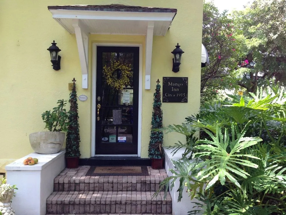 Mango Inn Bed and Breakfast