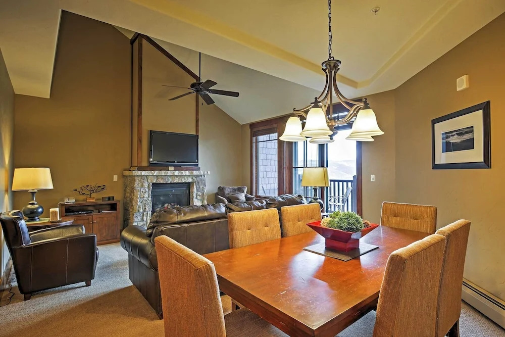 Ski-in/ski-out Breckenridge Resort Condo at Peak 7