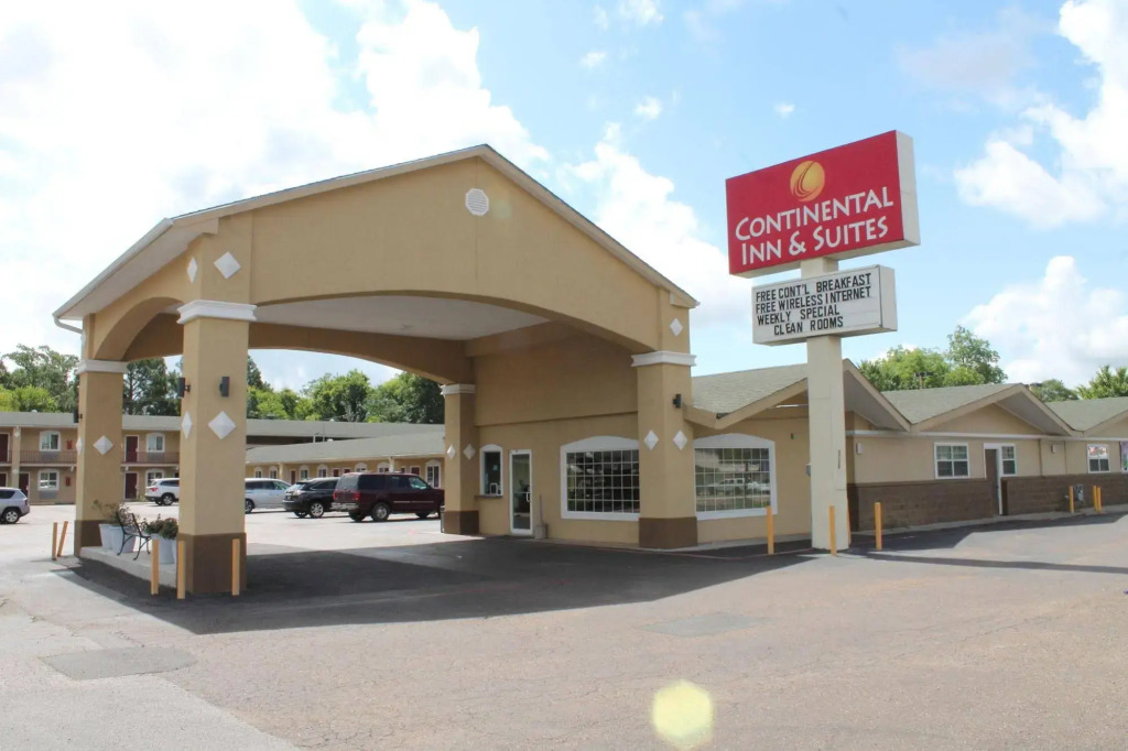 Continental Inn and Suites Nacogdoches TX SFA University Downtown