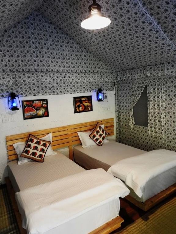 Camp Dharamshala - Luxury with peace