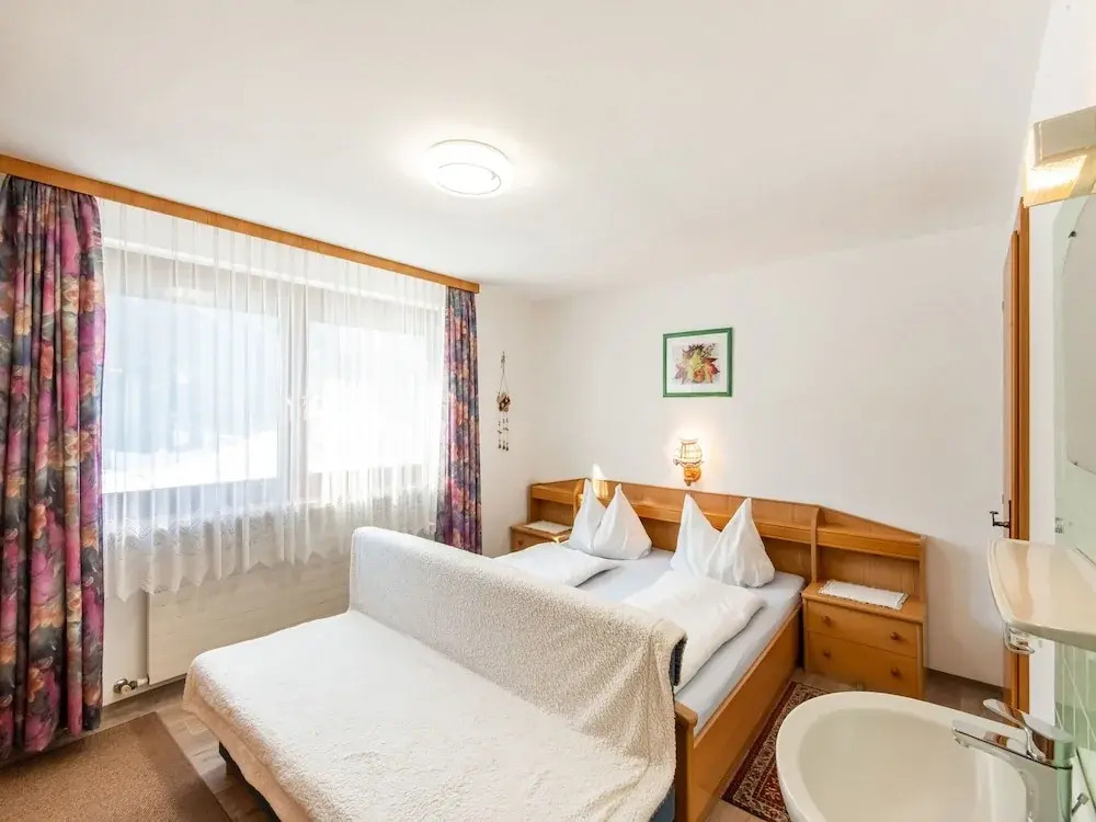 Chalet in Hainzenberg near Ski Slopes