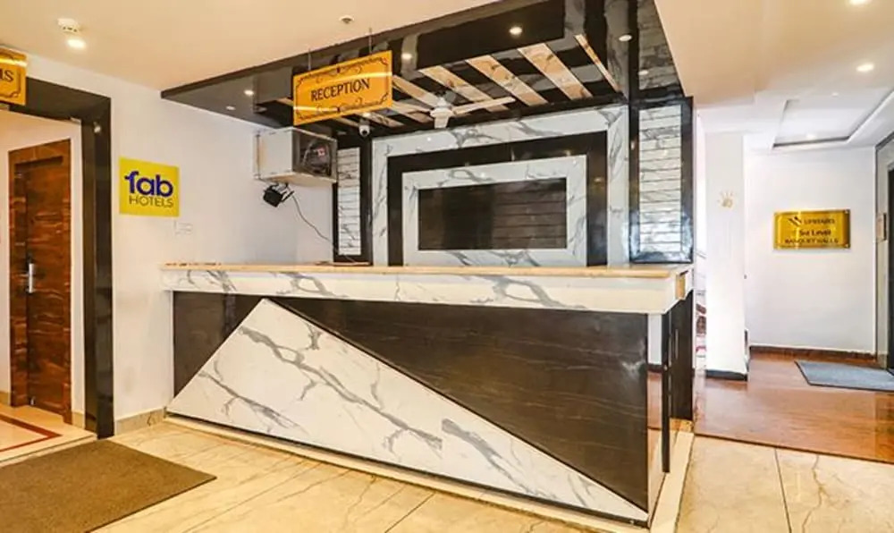 Fabhotel Twin Tree Suites