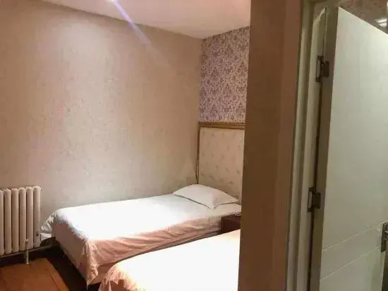 Beijing Northwest Folk Express Hotel (Yuanmingyuan Tsinghua University)