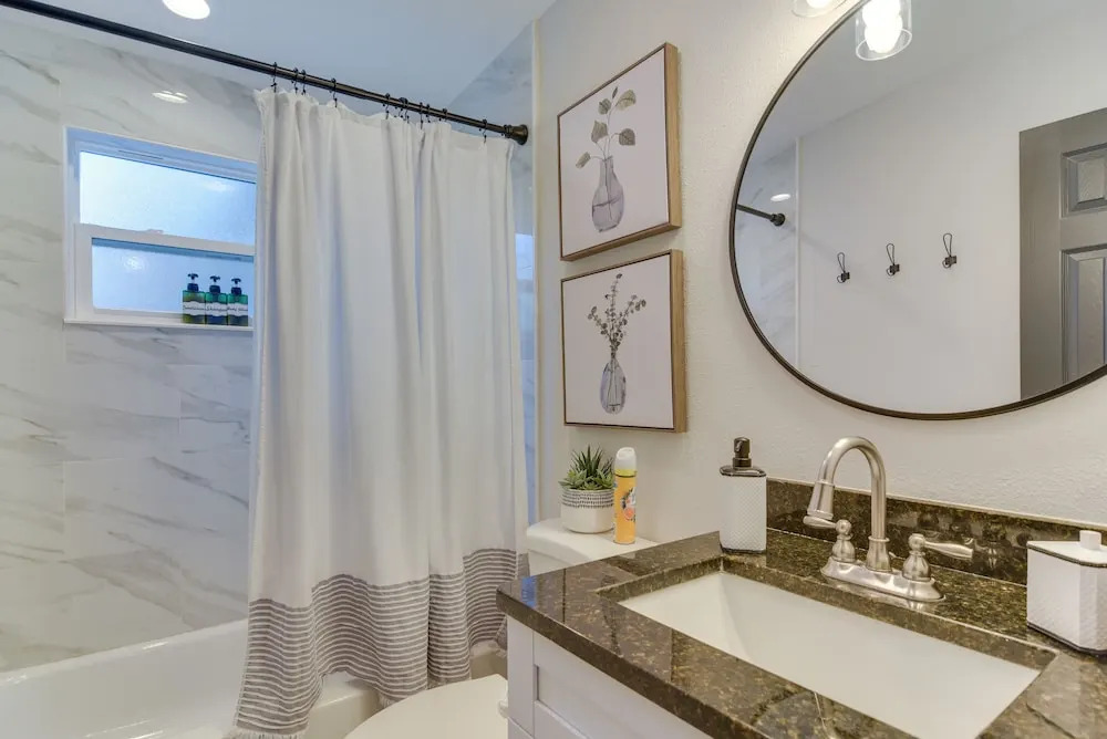 Tampa Vacation Rental ~ 4 Mi to Downtown!