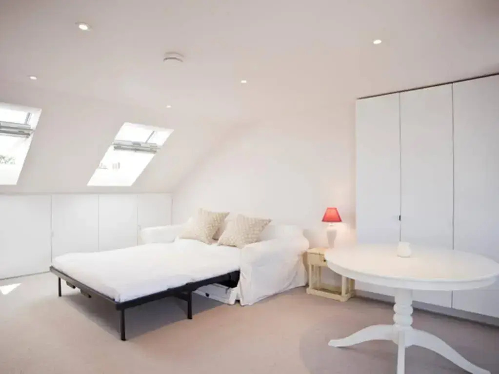 Veeve  House Bassein Park Road Shepherds Bush