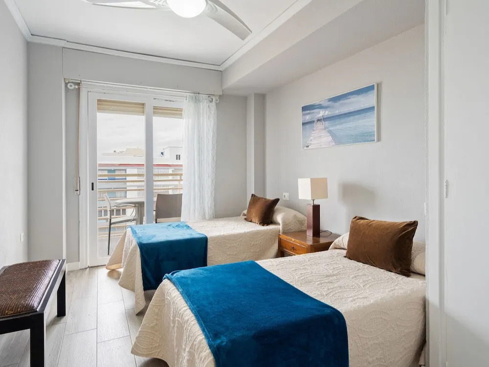 Dreamy Apartment in Gandia at Beach