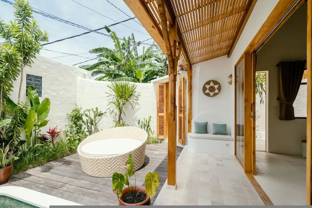 Villa Canggutopia 3 by Alfred in Bali - Tropical 1BR Villa in Heart of Canggu Echo Beach