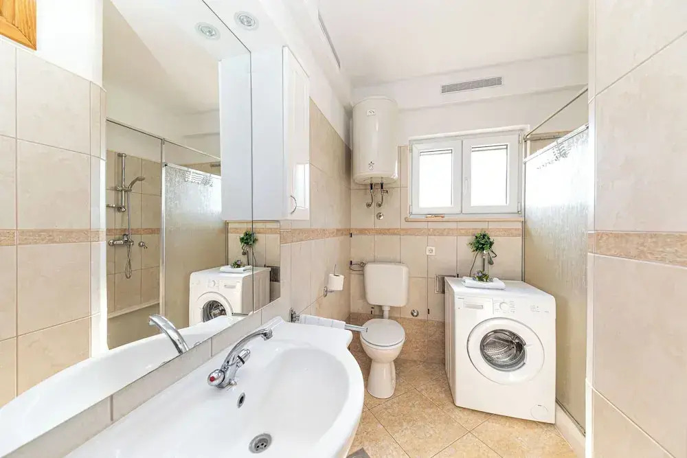 Apartment 3M