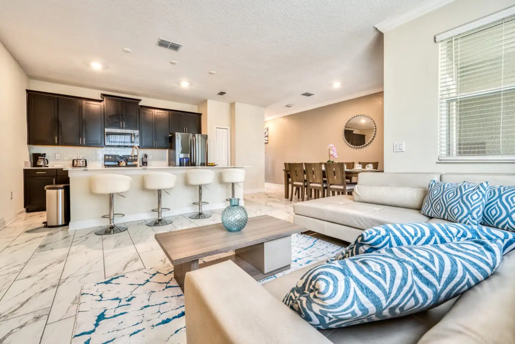 Super nice and spacious home with private pool near Disney